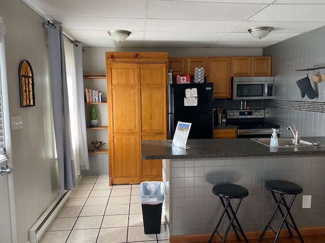 Building Photo - 454 Corona St