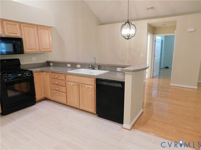 Building Photo - 7351 Norwood Pond Pl