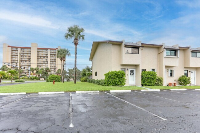 Building Photo - 4225 North Highway A1A-SI ID1386037P