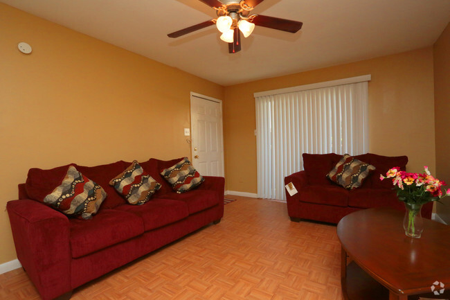 Living Room - Plaza Azul Apartments