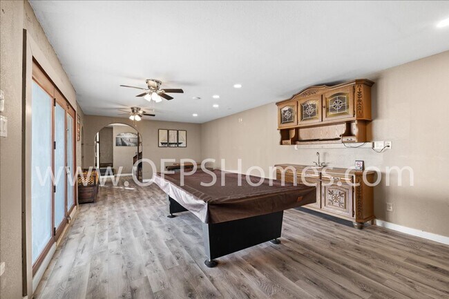 Building Photo - Stunning 4-Bedroom, 3-Bath Waterfront Home in Choctaw Beach – 140ft of Bayfront Bliss!