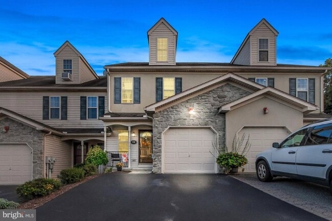 Building Photo - 788 Sylvan Rd