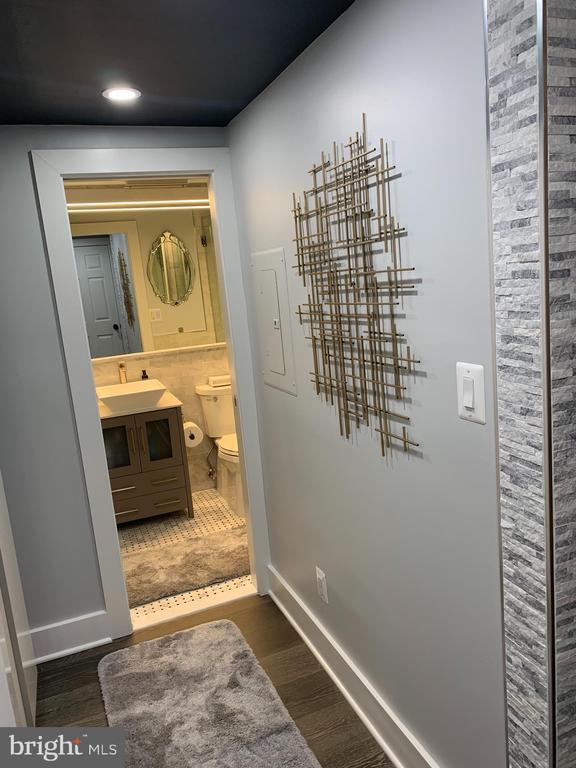 Building Photo - 1920 S St NW