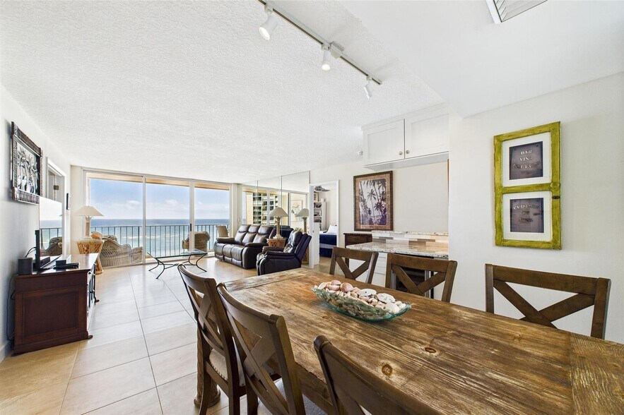 Building Photo - 100 Ocean Trail Way