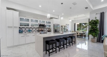 Building Photo - 3502 40th Ave SE