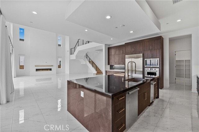 Building Photo - 11752 Hillsborough Ln