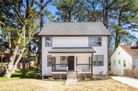 Building Photo - 870 Gaston St SW