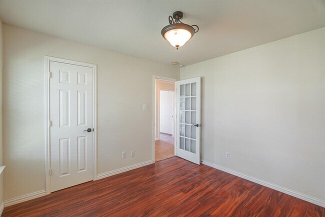 Building Photo - 21815 Grassy Hill Ln