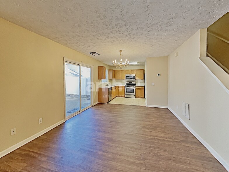 Building Photo - 836 Windcroft Cir NW