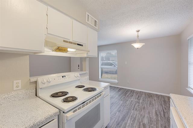 Building Photo - 7450 Ruby Pl