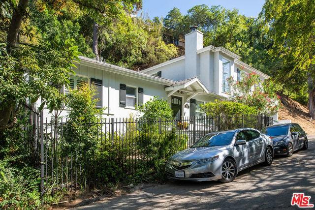 Building Photo - 8524 Appian Way