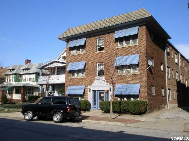 Lincoln Towers - 1681 Lincoln Ave Lakewood OH 44107 | Apartment Finder