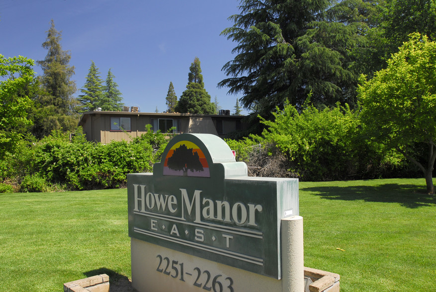 Building Photo - Howe Manor East Apartments