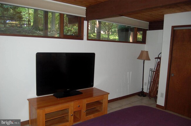 Building Photo - 9728 Swift Creek Ct