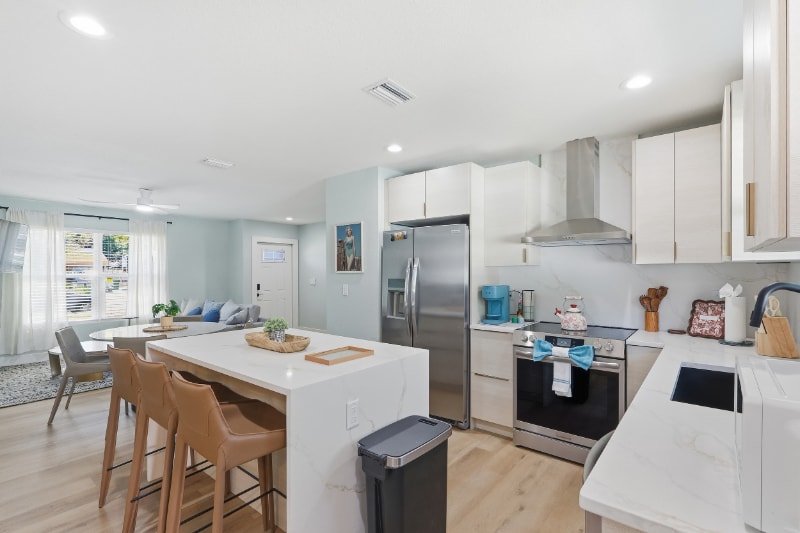 Building Photo - 2751 Sydelle St