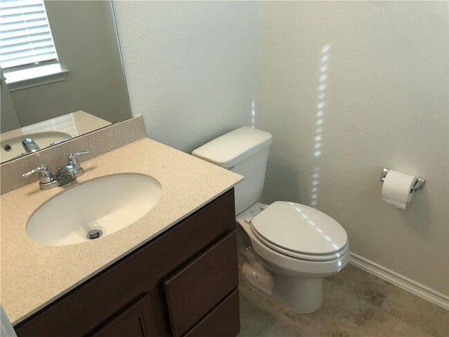 Building Photo - 625 Jud Allen Wy