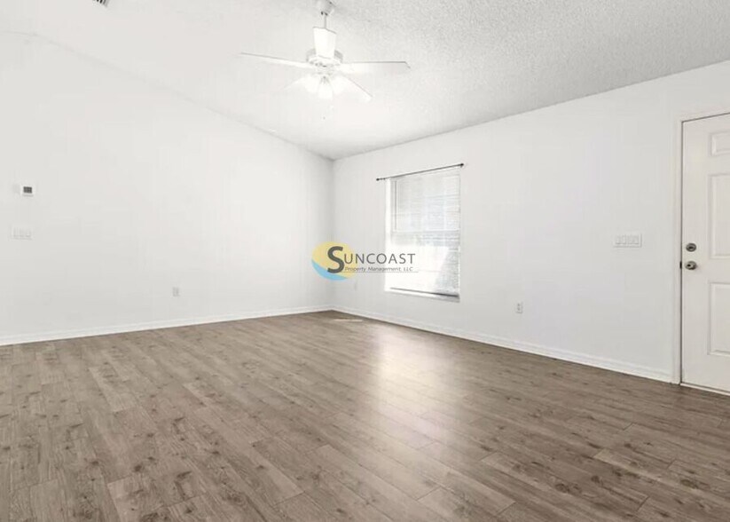 Building Photo - 61 Raleigh Dr