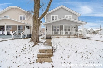 Building Photo - 1100 E 20th Ave