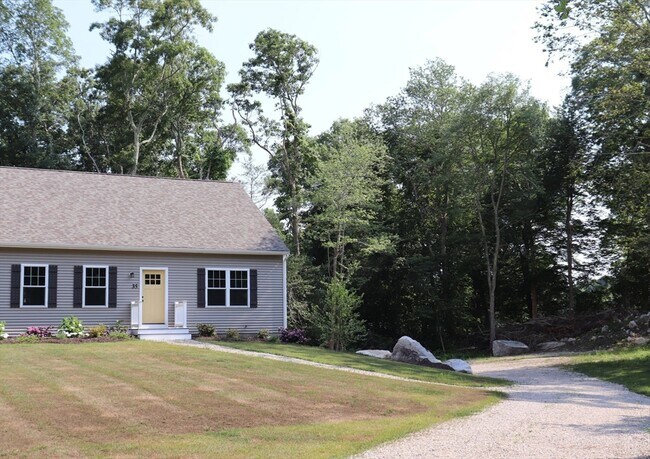 Building Photo - 35 Glendale Rd