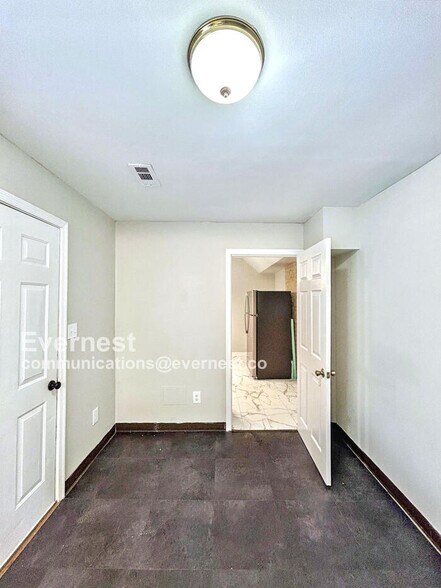 Building Photo - 3405 S Street