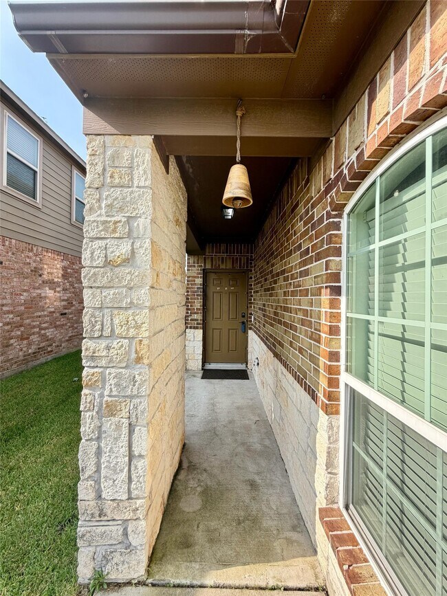 Building Photo - 2623 Hunters Side Trl