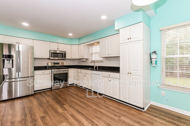 Building Photo - 1 Elkington Dr