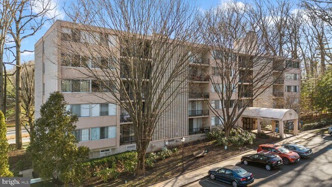 Building Photo - 7753 Patriot Dr