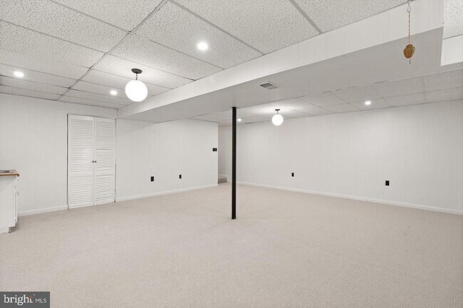 Building Photo - 8084 Winding Way Ct