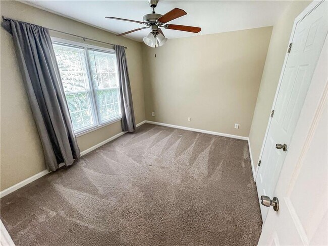 Building Photo - 1598 Brentwood Dr