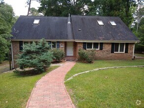 Building Photo - Chapel Hill / 4BR House in Historic Distri...
