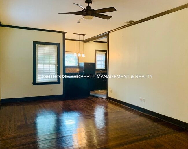 Building Photo - Coming Soon! Charming 2 Bedroom Home in Historic San Marco!