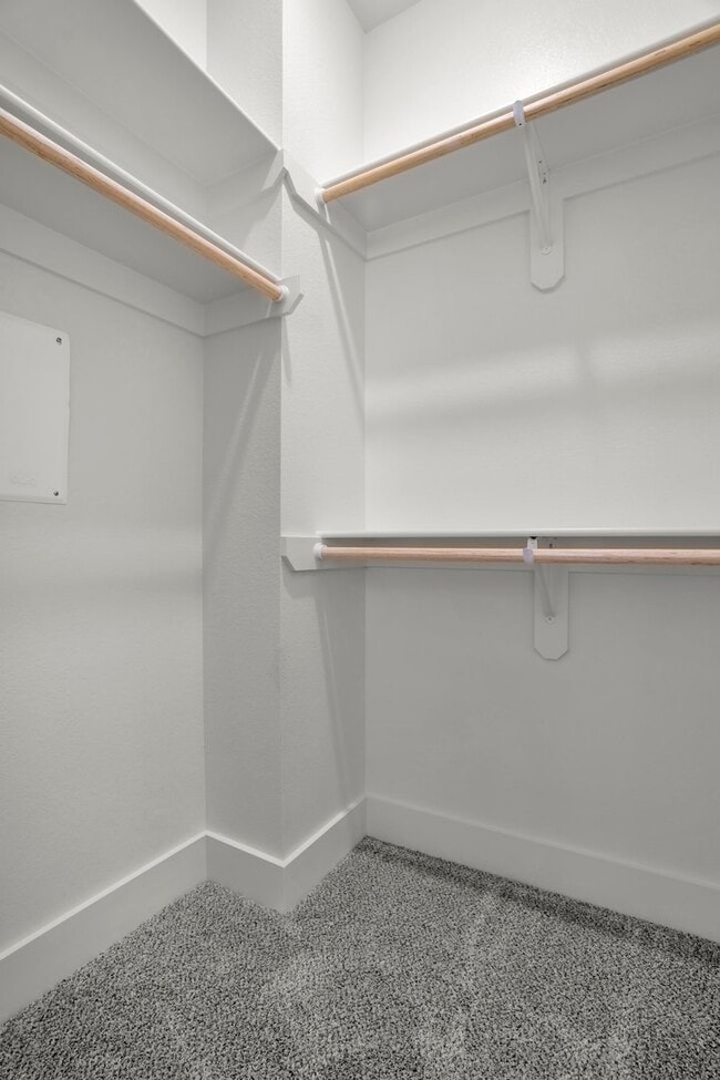 Building Photo - Beautiful 4 Bed 4.5 Bath New construction Home off of Rupple!! Pre-Leasing for Summer!