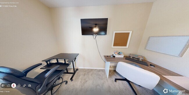 Building Photo - 11302 Frio Creek