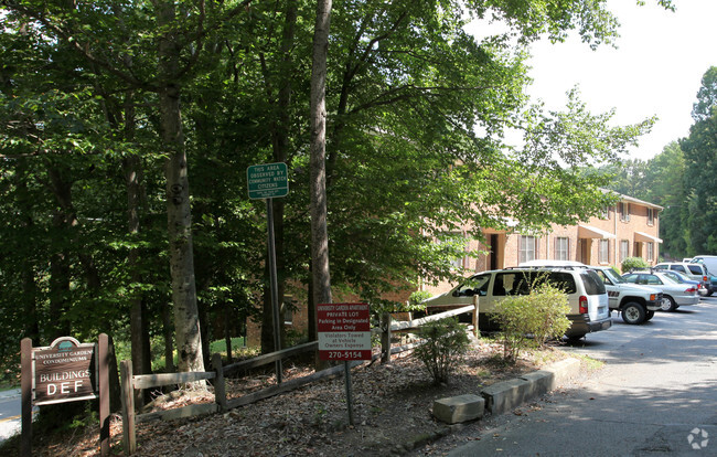 Building Photo - University Gardens Condominiums