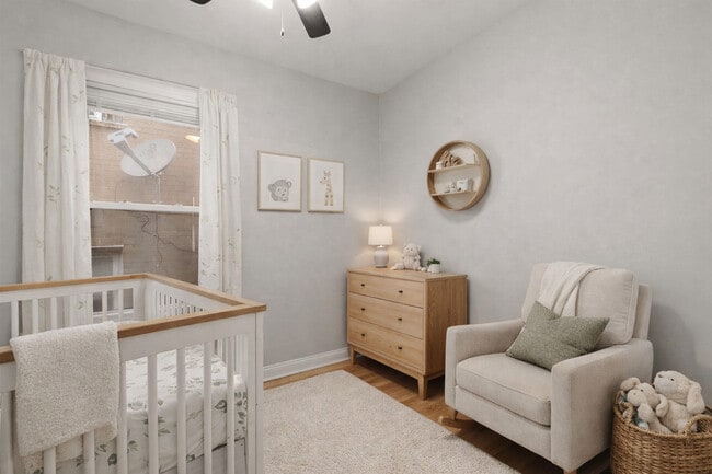 Building Photo - 1144 N Austin Blvd