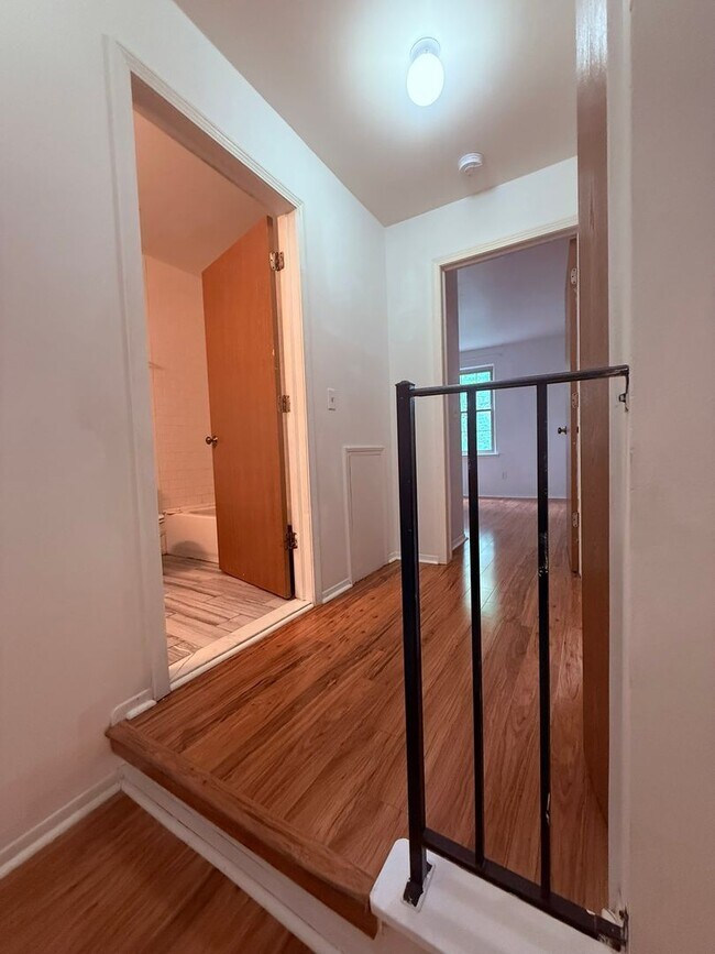 Building Photo - 3025 Forest Creek Ct