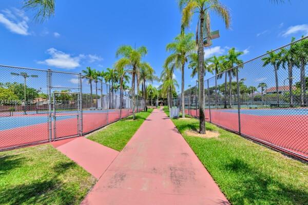 Building Photo - 6326 NW 170th Terrace