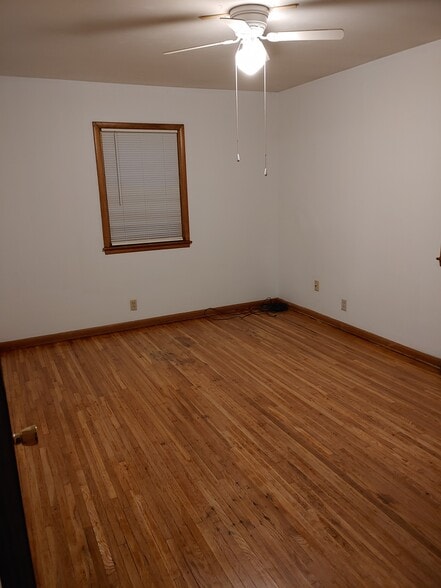 Building Photo - 2628 Iowa St