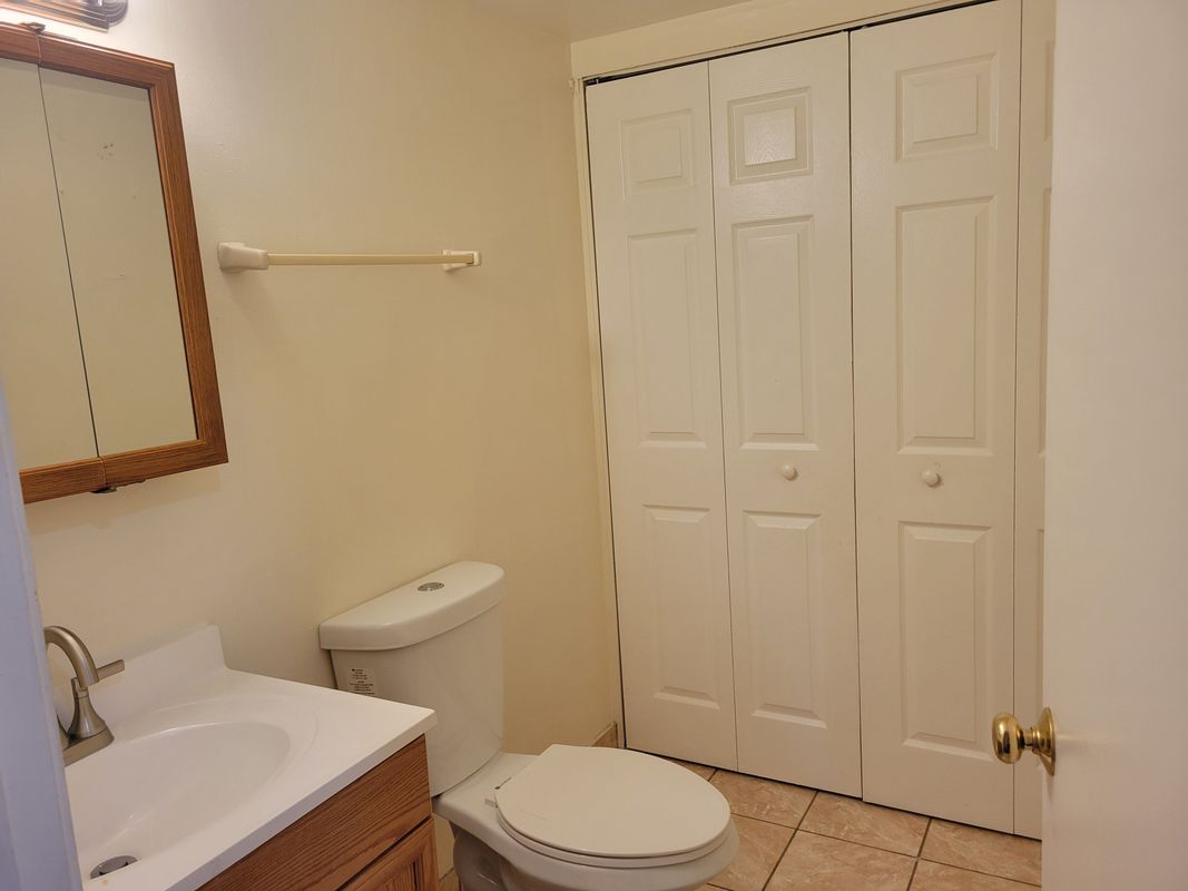 Building Photo - 15808 Haynes Rd