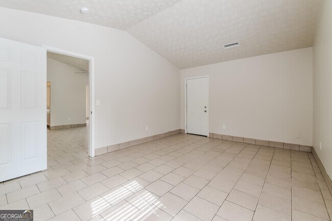 Building Photo - 2989 Knollberry Ln