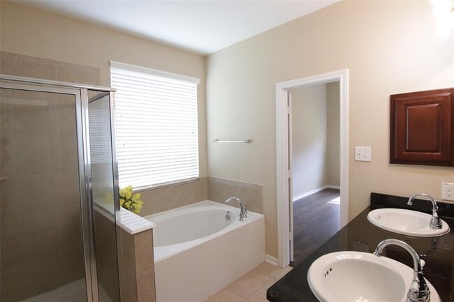 Building Photo - 17007 Rye Harbor Ct