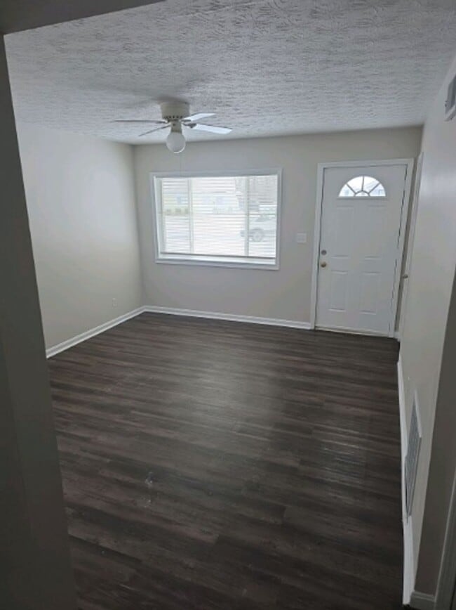 Building Photo - 4816 Andalusia Ln
