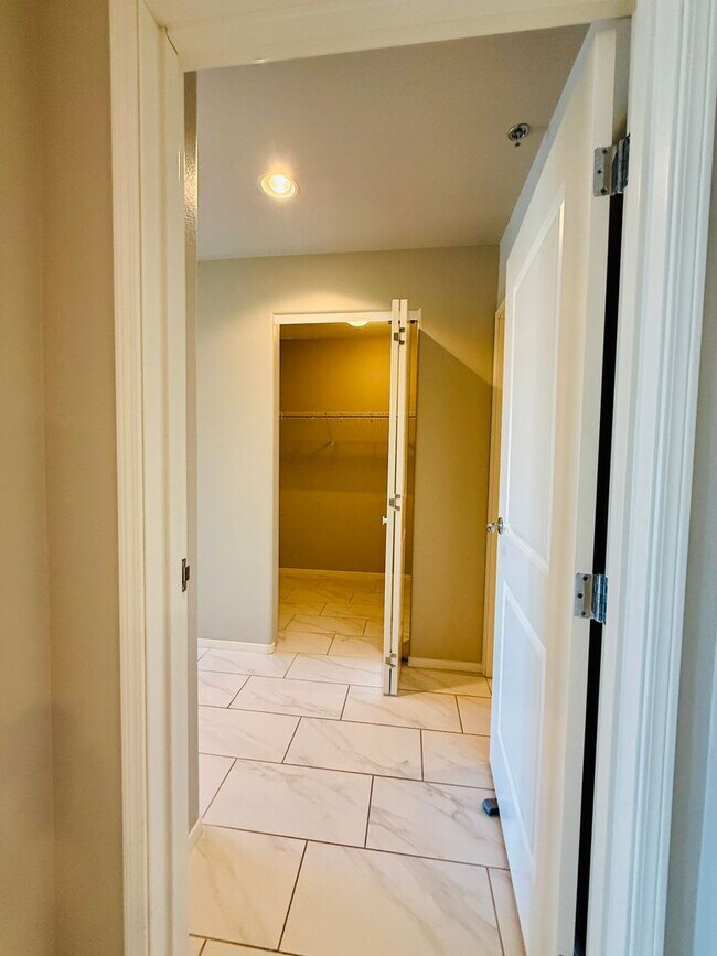 Building Photo - Modern High-Rise Condo with Stunning City and Mountain Views-Near LV Strip, Allegiant Stadium, To...