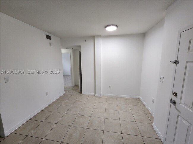 Building Photo - 11060 SW 196th St