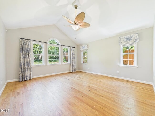 Building Photo - 2912 Oberlin Rd