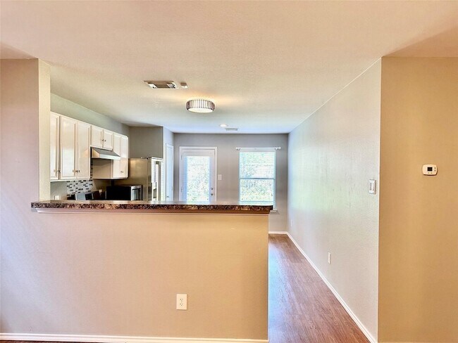 Building Photo - 29631 Evergreen Hills Dr