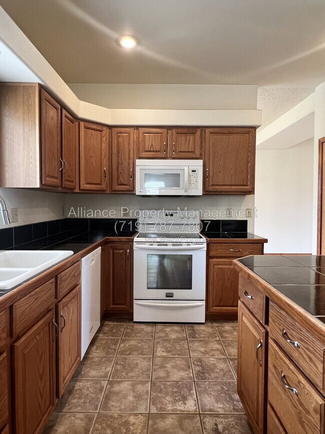 Building Photo - 6944 Lost Springs Dr