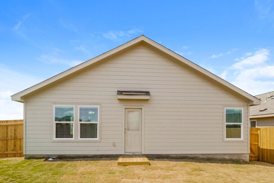 Building Photo - 2461 Vesper Bnd