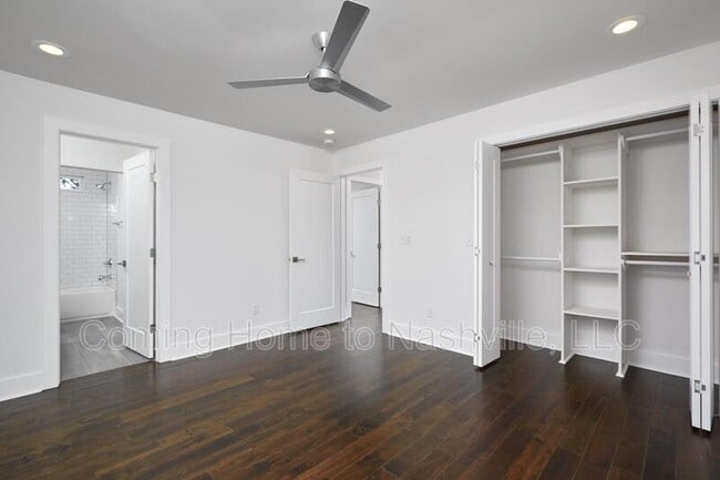 Building Photo - 1719 Pecan St