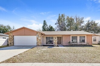 Building Photo - 16536 Forestlake Dr